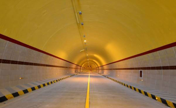 如何选择反光漆