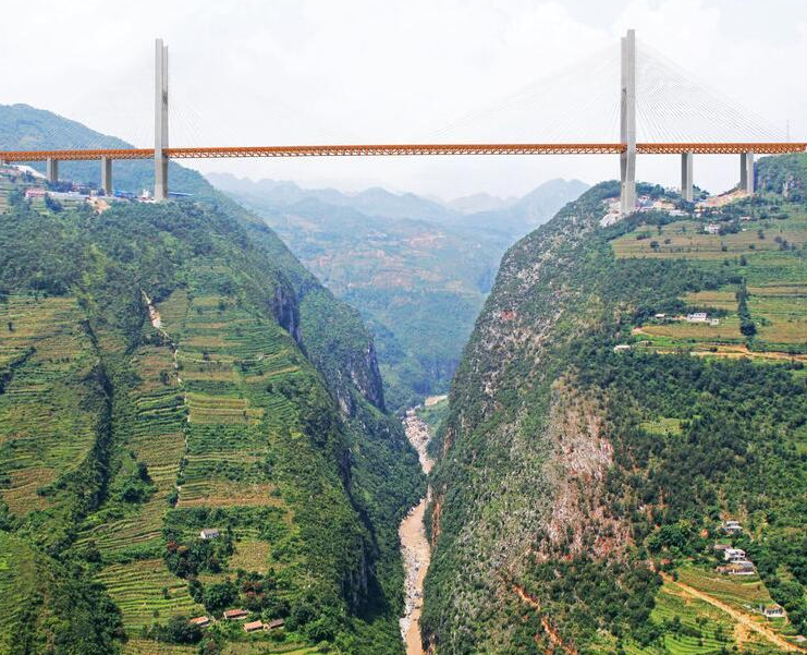 反光涂料为高速路添彩，高速路为旅游胜地增光