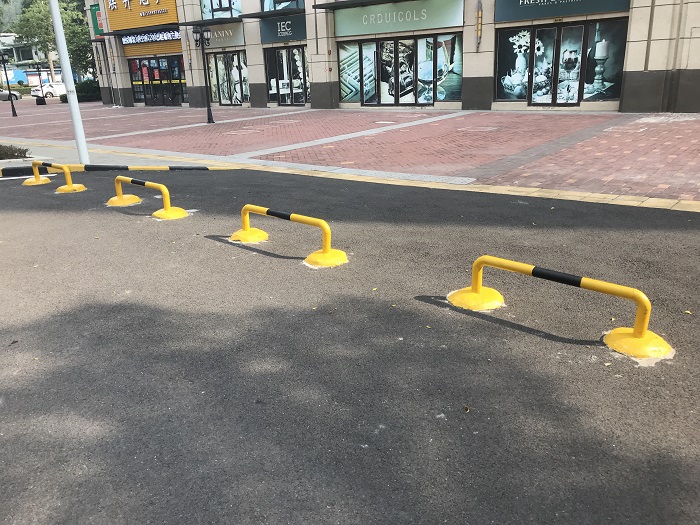 道路反光涂料让您的密集恐惧症犯了吗？