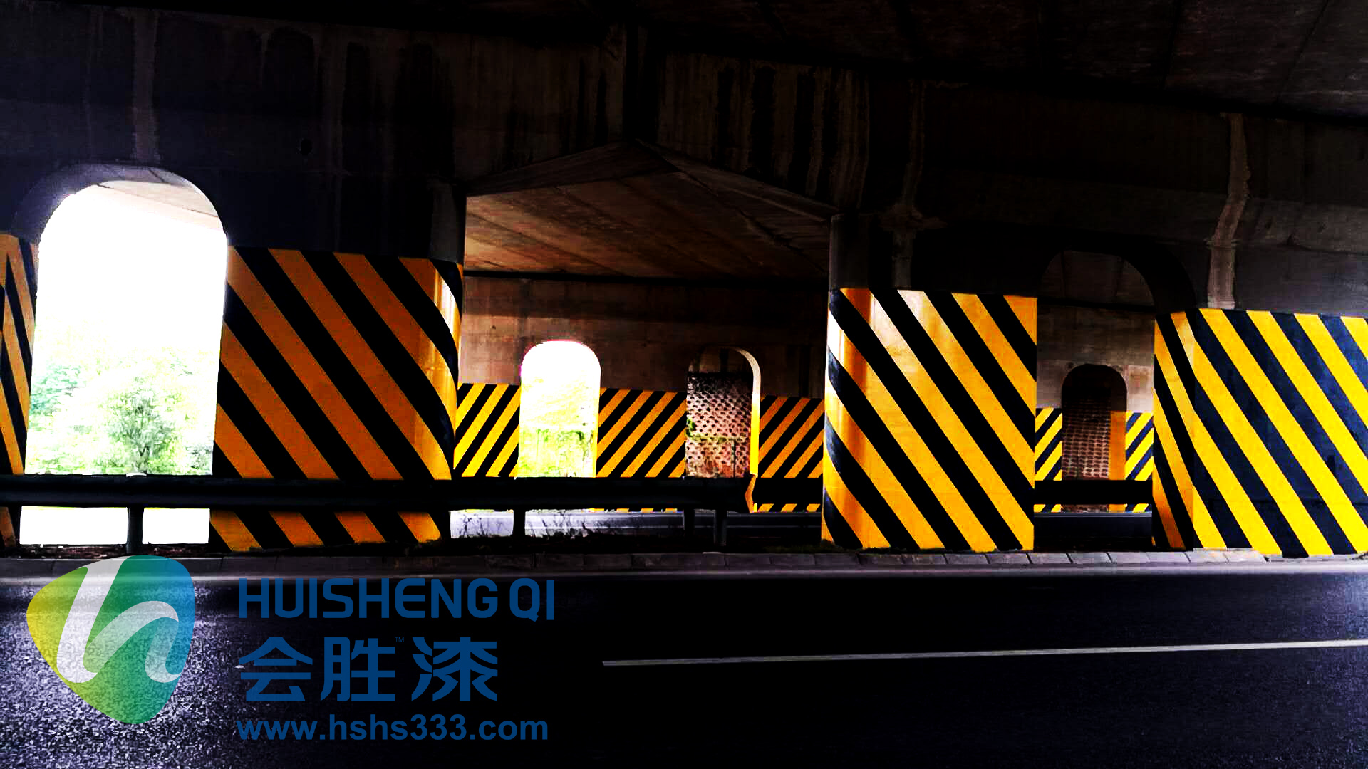 汇胜公路反光漆：不要让价格成为我们之间的屏障
