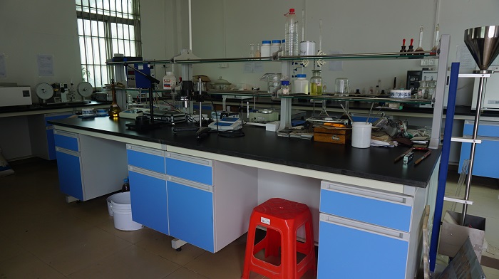 东莞道路反光漆厂家用初心一扫涨价阴霾