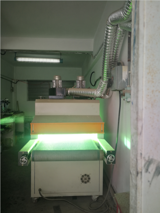 快看！施工队都关心的马路反光漆使用寿命