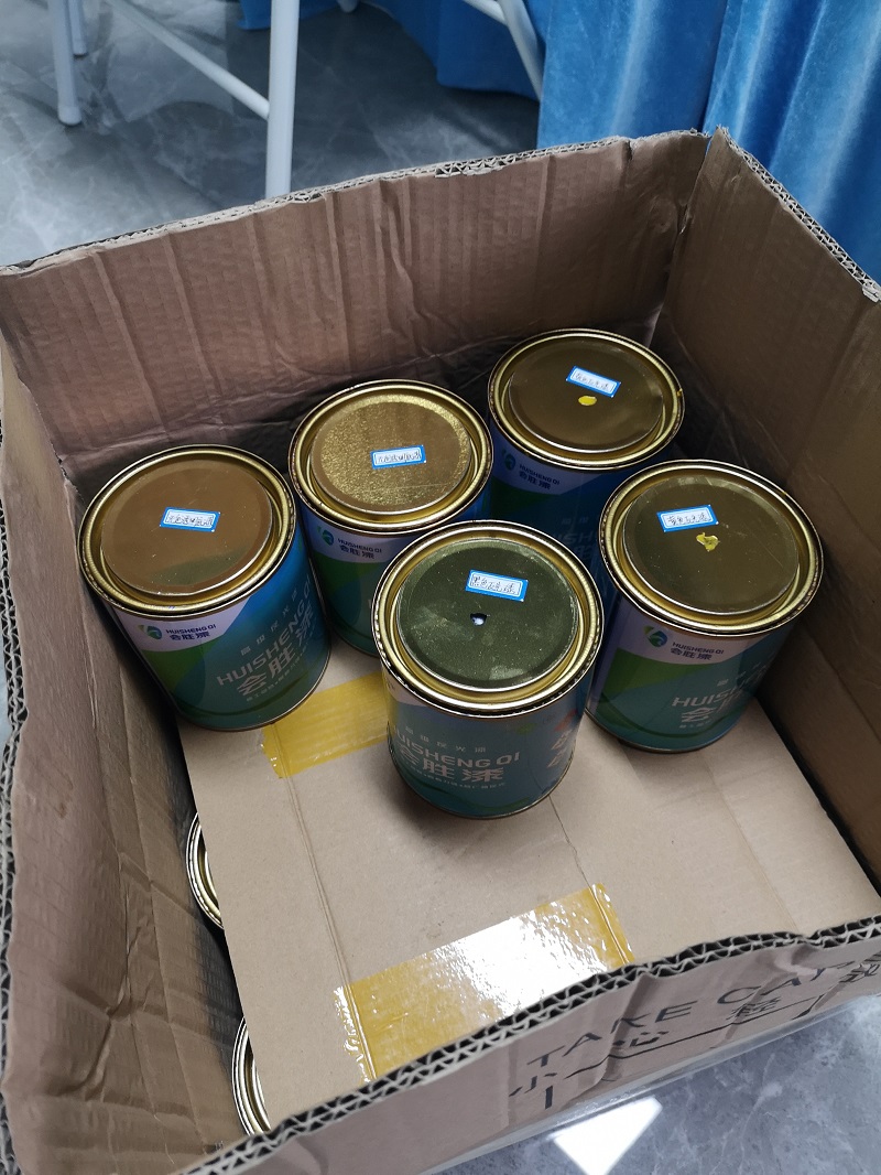 道路交通反光油漆这样运输是违法的！