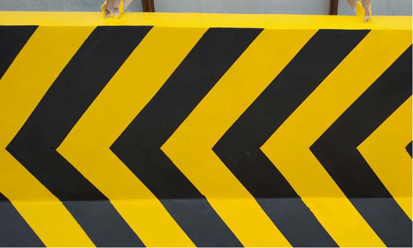 会胜漆的道路防撞警示反光漆有什么施工方法