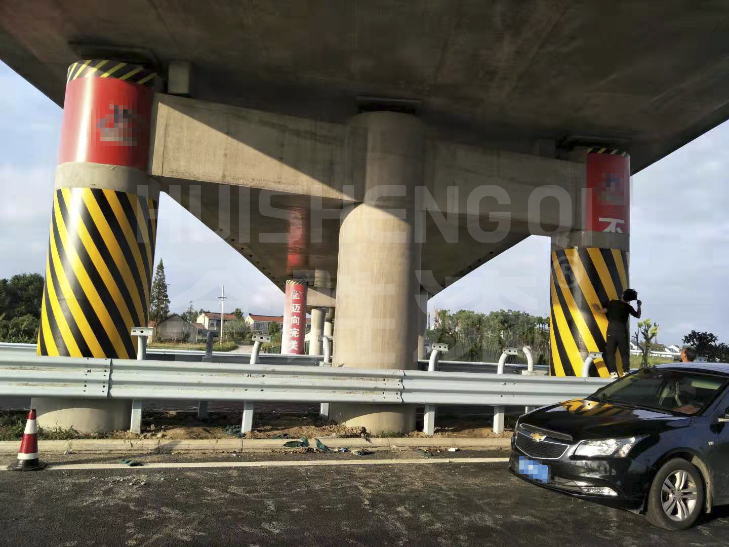 反光油漆的味道对人体有害吗？