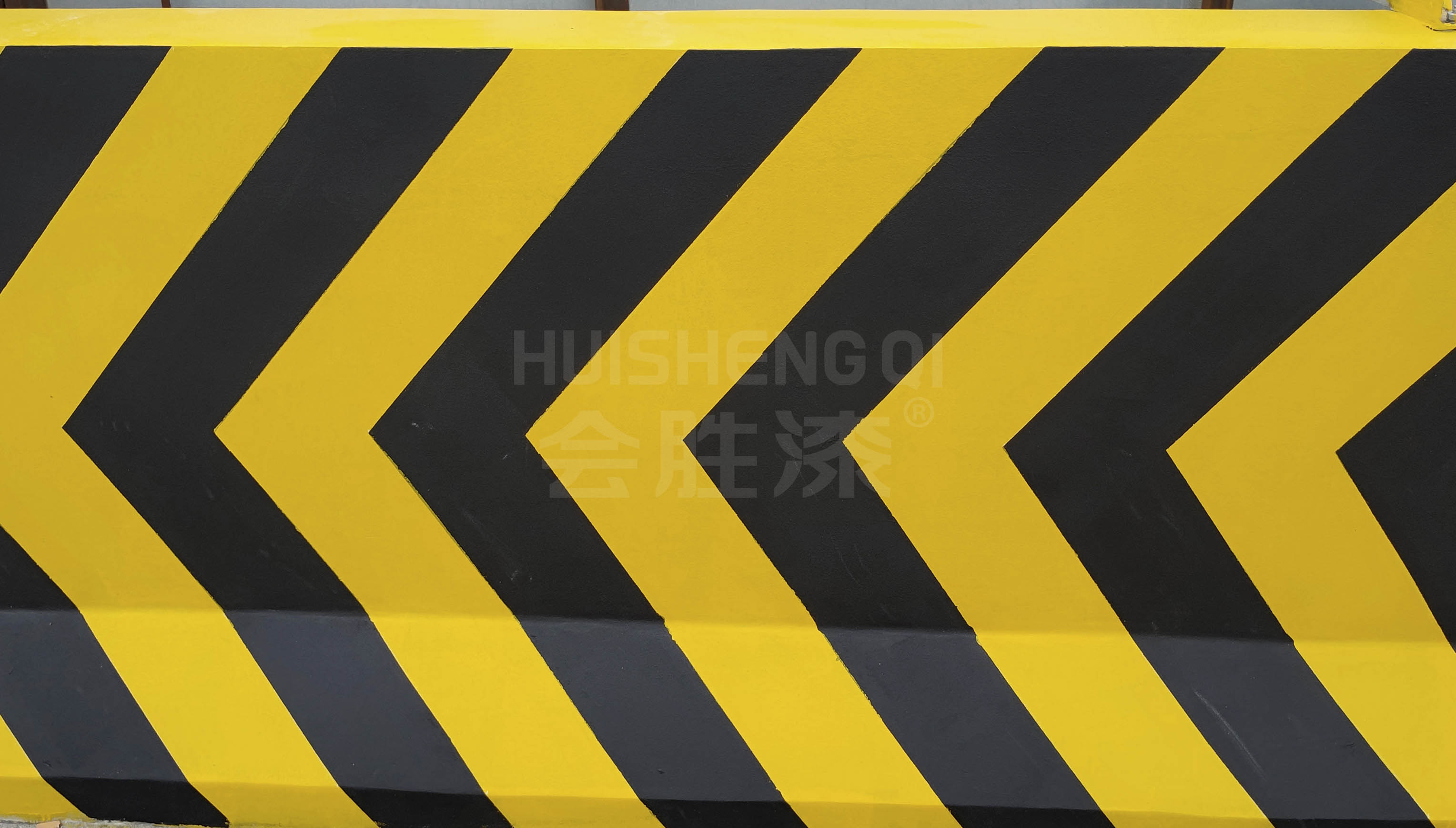 户外进行反光漆涂刷需要注意什么？