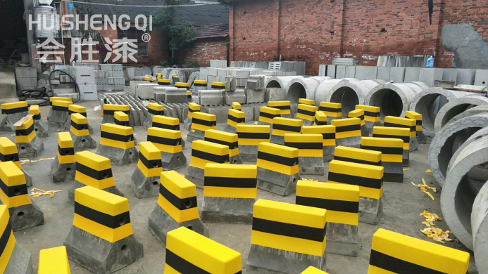 水泥墩专用反光漆应该怎么涂刷？