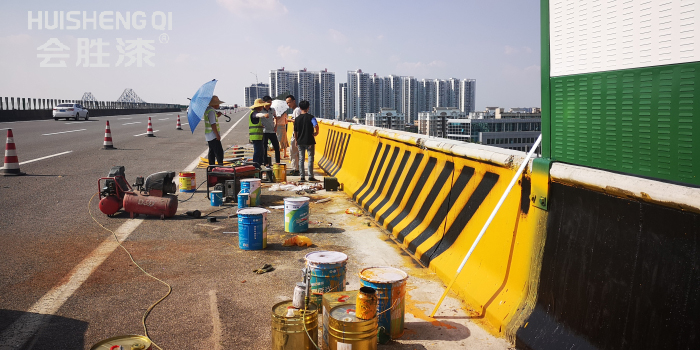 车道安全岛油漆沉淀结块的具体原因有哪些？