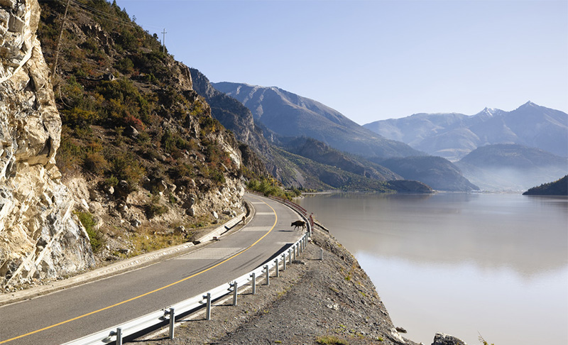 水性划线漆是冷涂型油漆吗？