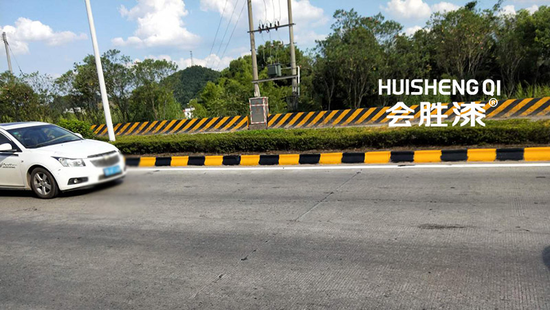 马路反光涂料也会起泡泡