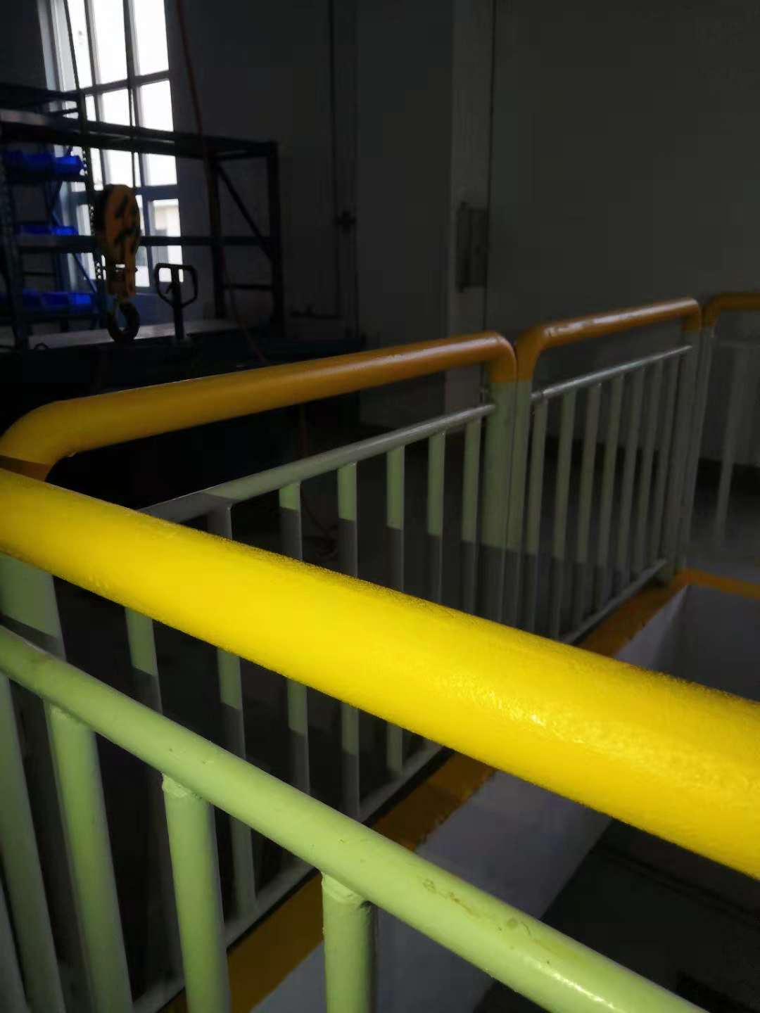 金属护栏反光漆