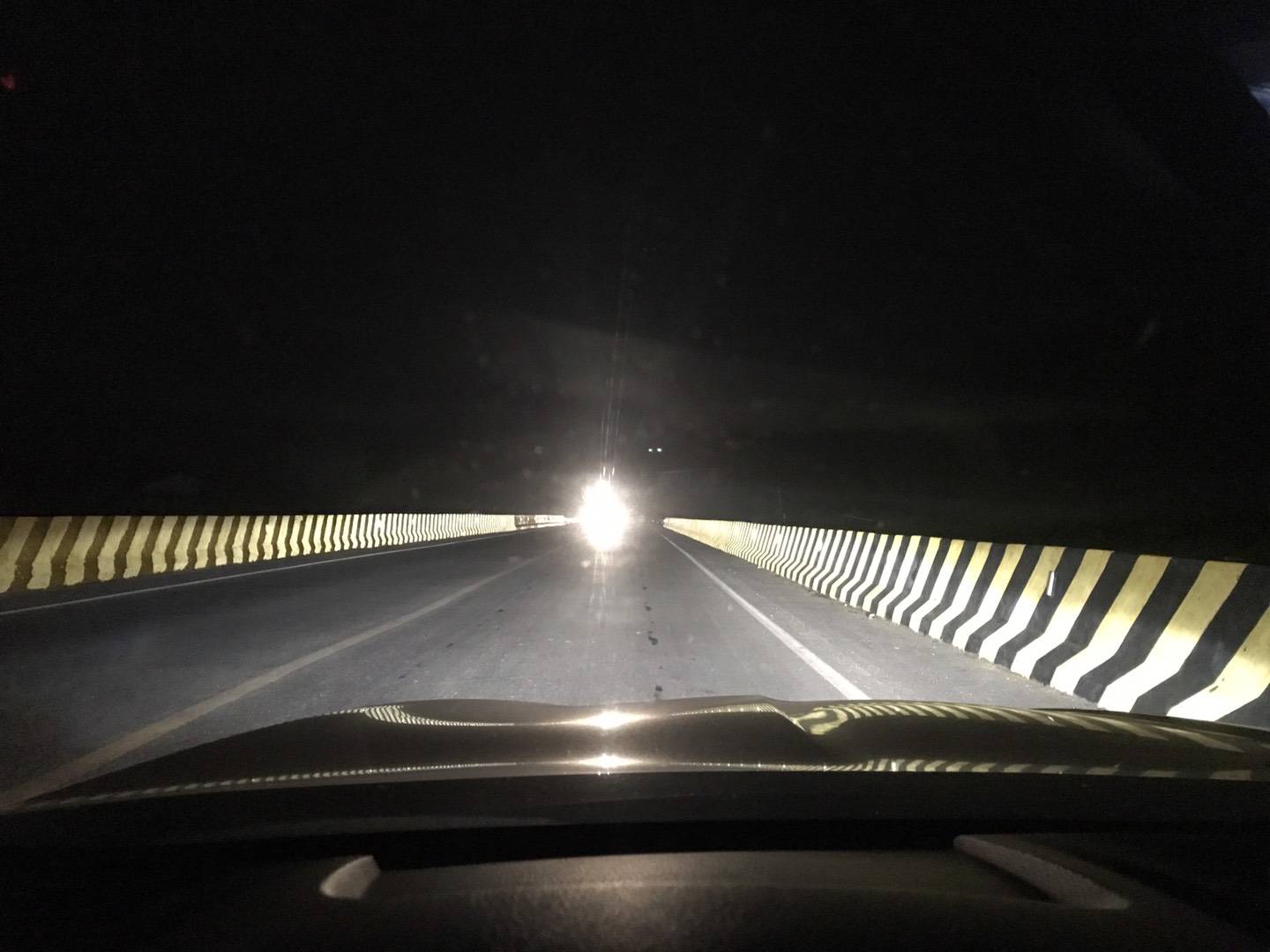 道路立面反光漆