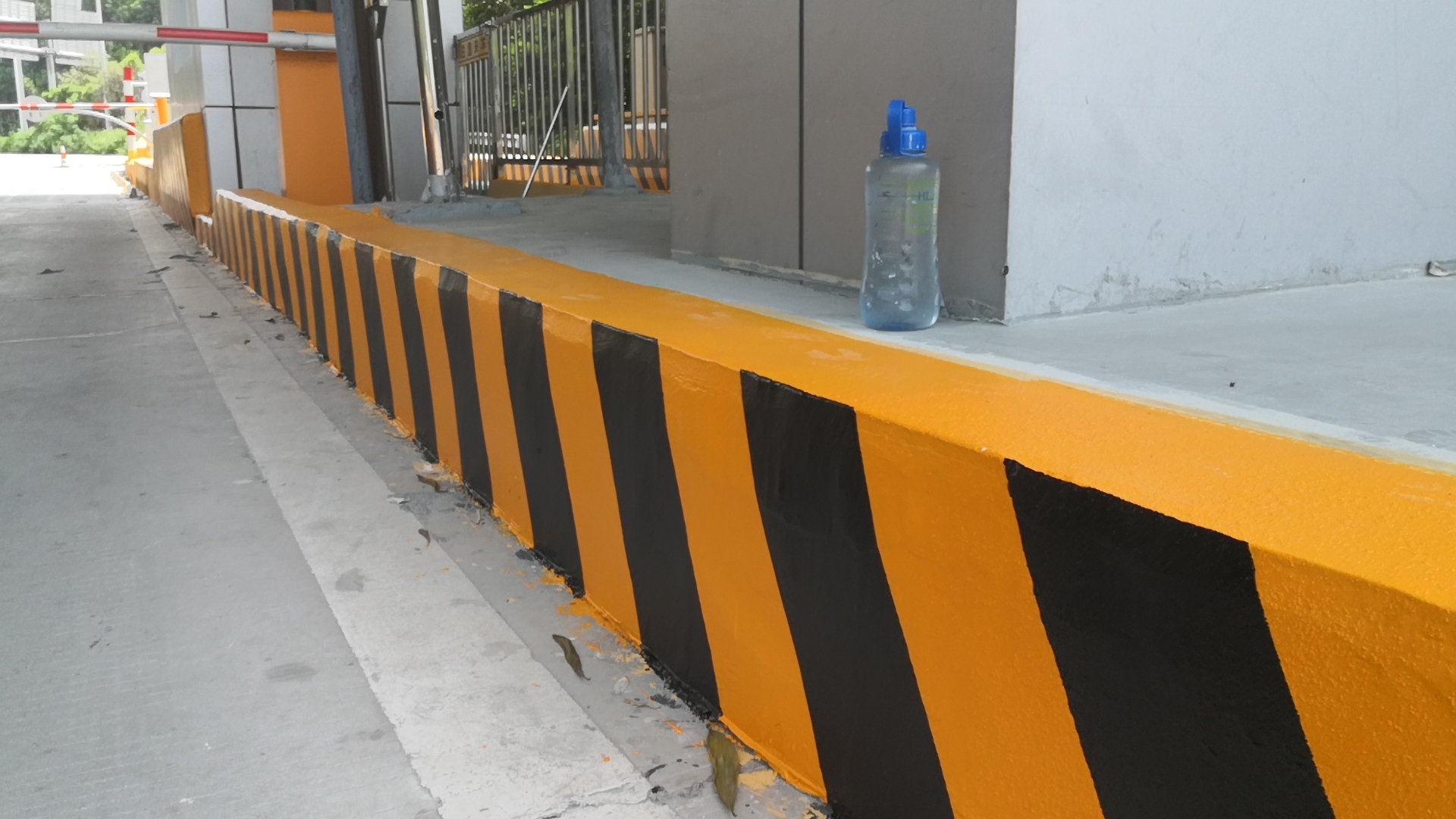 道路各色反光漆 道路各色反光漆