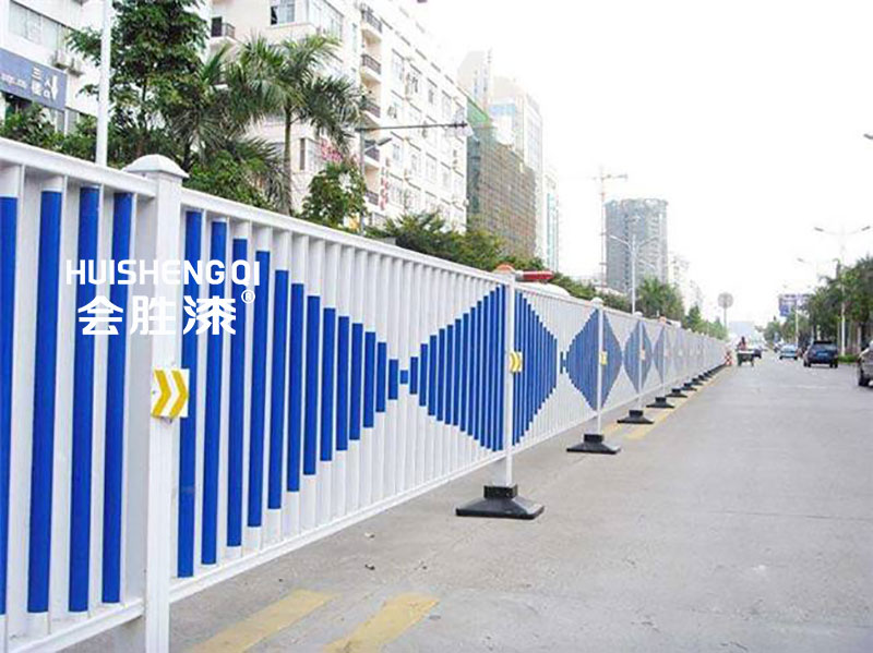 公路护栏上涂刷反光漆 公路护栏上涂刷反光漆