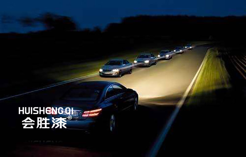 在夜间能反光的公路边界反光漆 在夜间能反光的公路边界反光漆